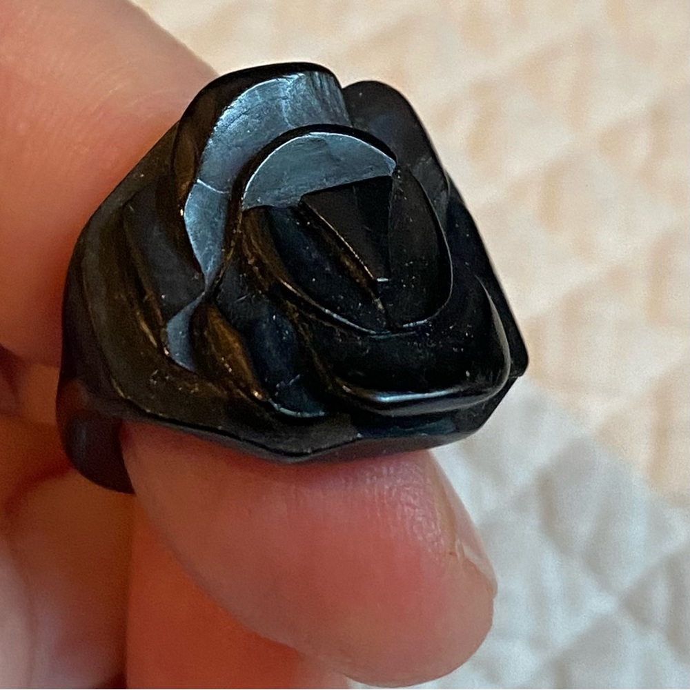 Bakelite Ring - Picture 5 of 6